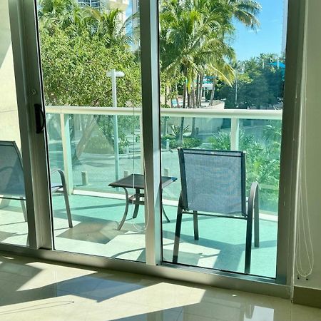 Sunny Isles, Beach Life! Parking Included Miami Beach Extérieur photo