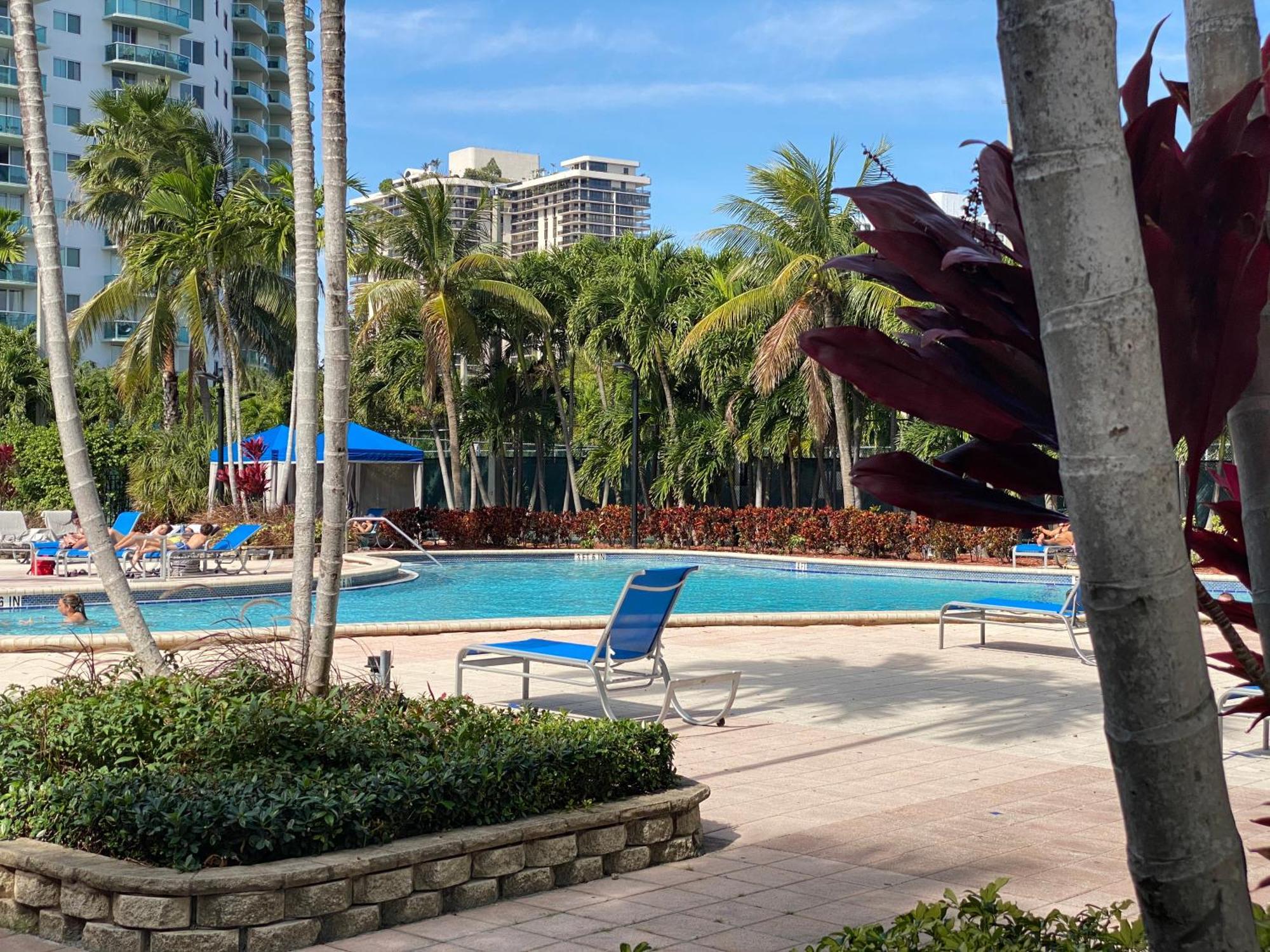 Sunny Isles, Beach Life! Parking Included Miami Beach Extérieur photo