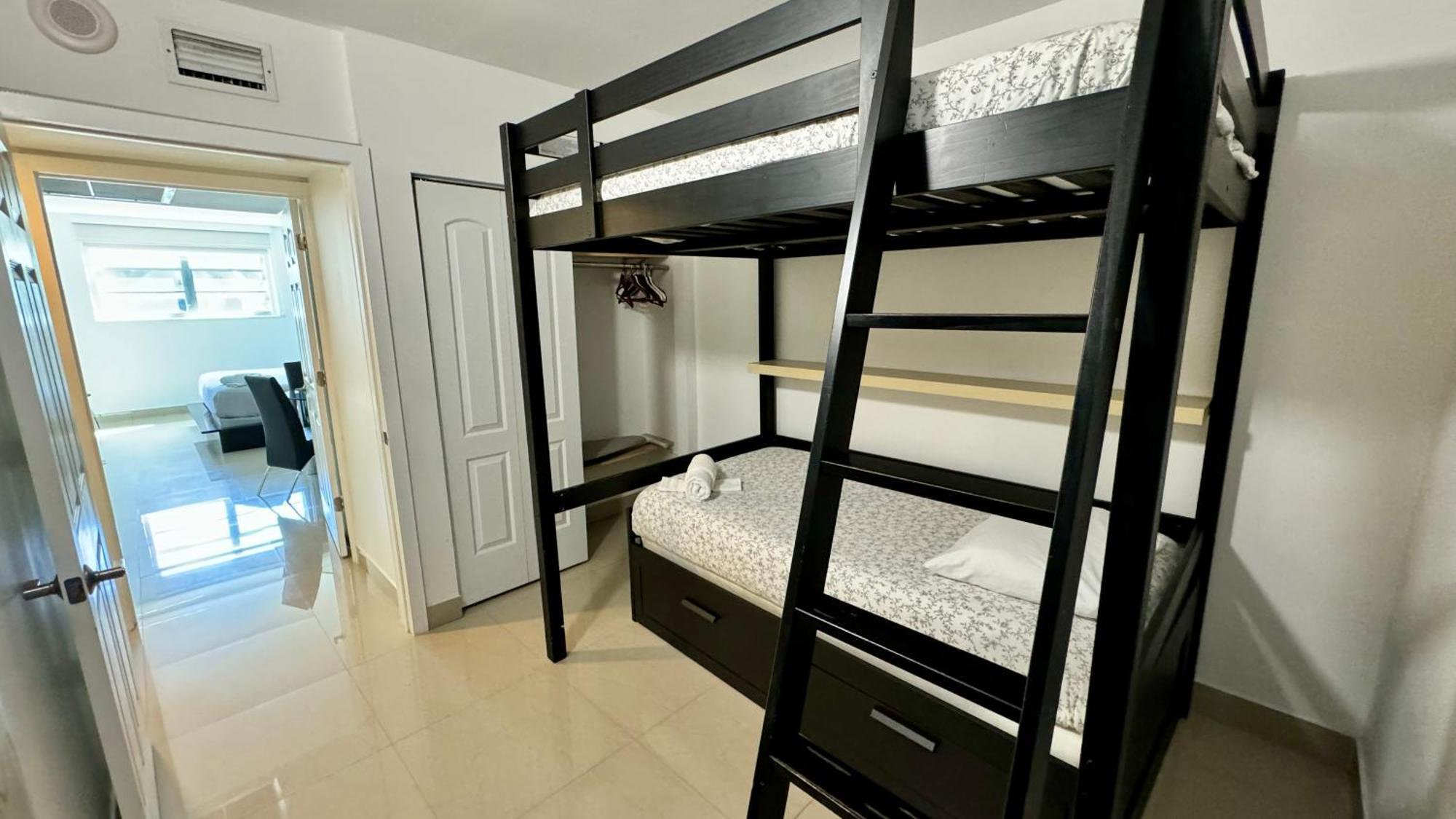 Sunny Isles, Beach Life! Parking Included Miami Beach Extérieur photo
