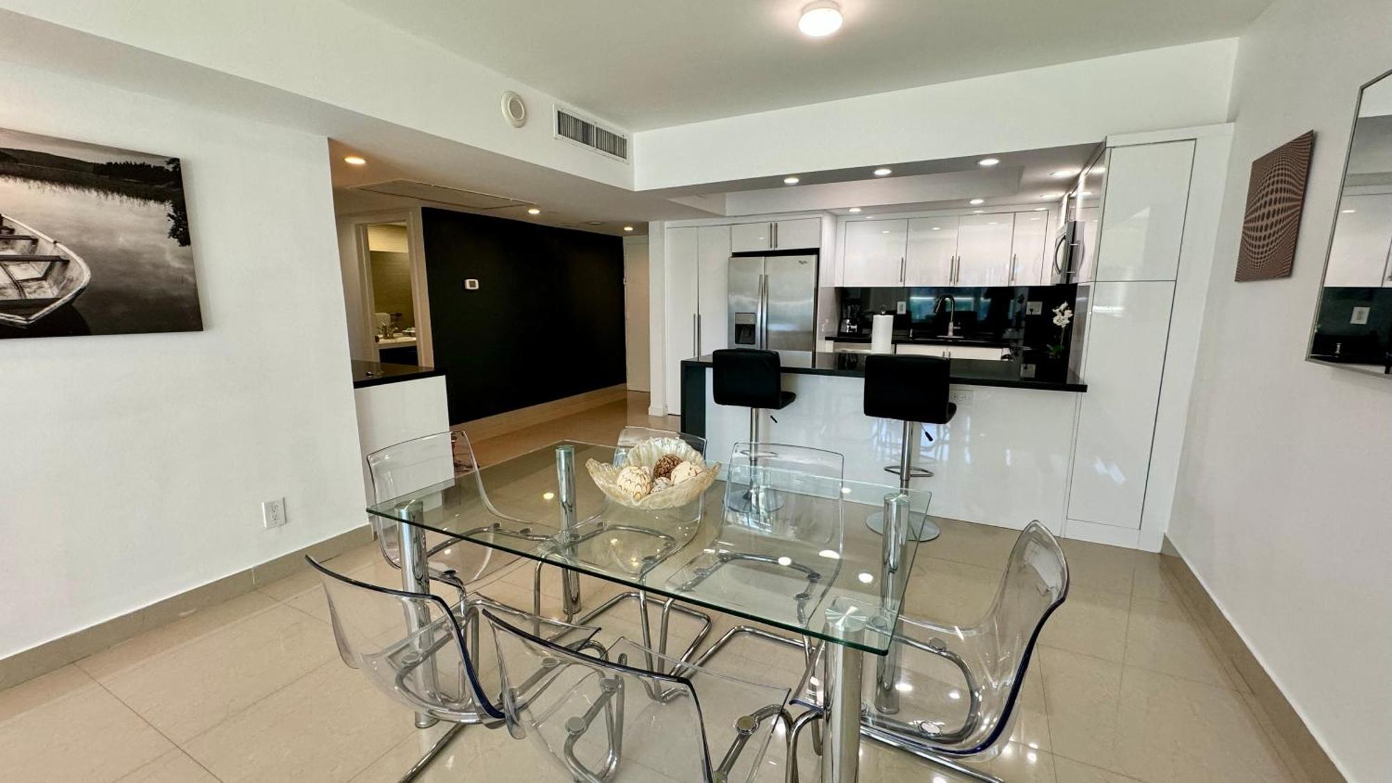 Sunny Isles, Beach Life! Parking Included Miami Beach Extérieur photo